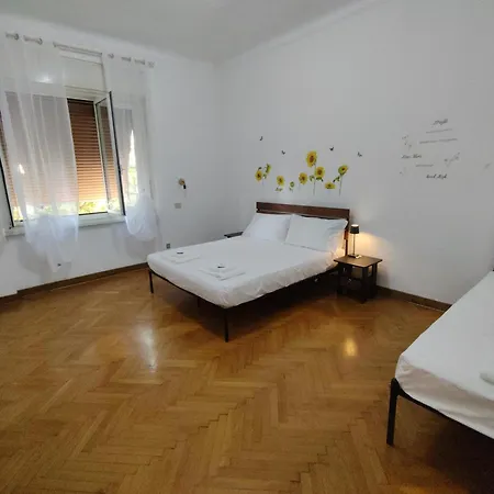 아파트 Dock Bay Hostel 트리에스테